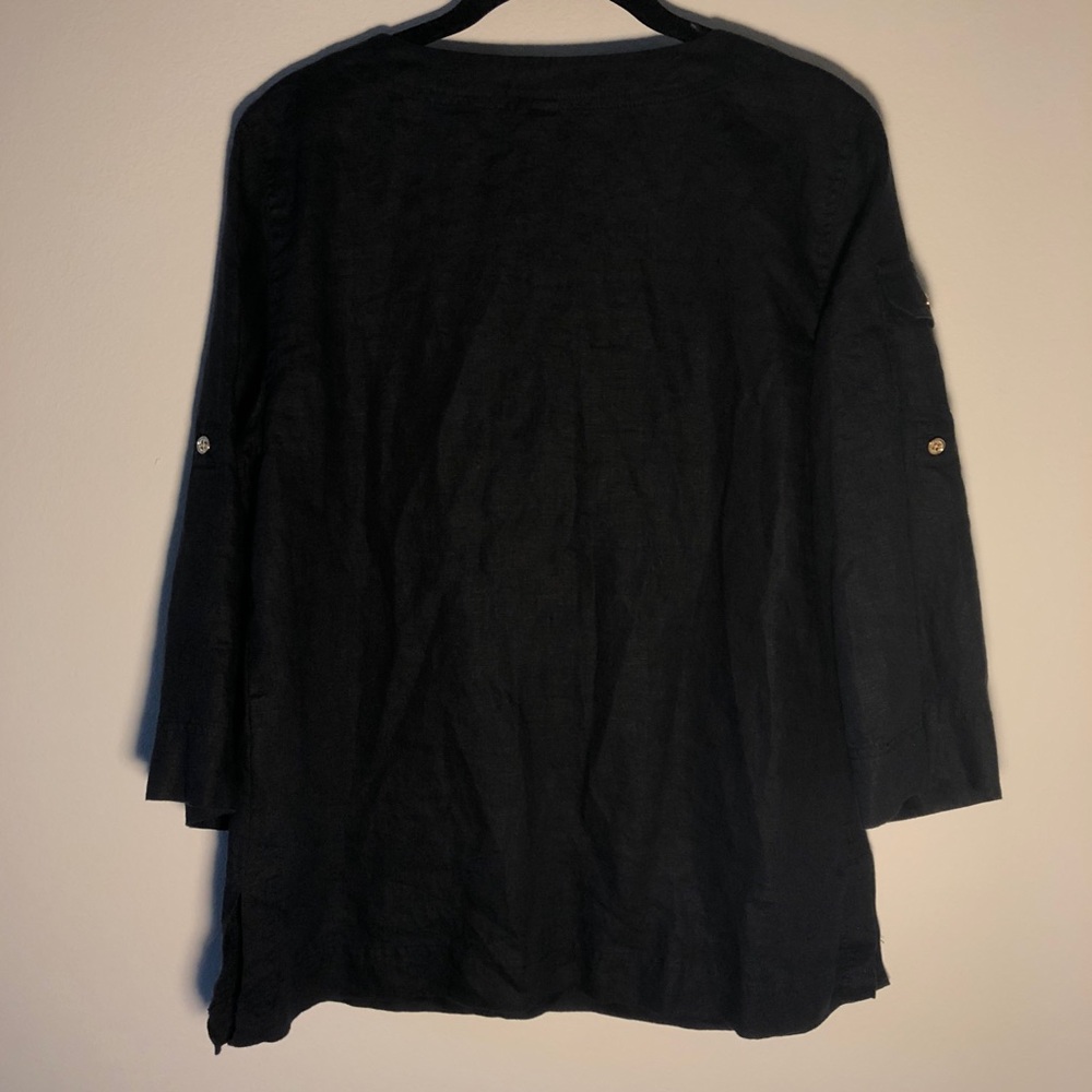 Lauren | Black linen blouse | Golden hardware | M - Picture 4 of 5